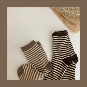 2022 Нови Прости Чорапи в Ивицата Кафе Цвят в стил ретро, Дамски Чорапи С Дрямка, Трендови Чорапи със Средна Дължина, Пролетни Памучни Чорапи, Дамски Чорапи