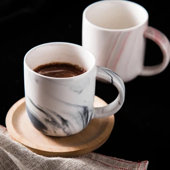MUZITY Керамични Кафеена Чаша Творчески Мрамор Дизайн на Порцелан Чаена Чаша 400 ml За Закуска Светло Червена Млечни Чаша С Дръжка