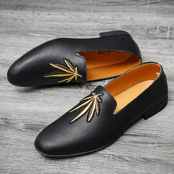 Кожени мъжки бизнес обувки с остър пръсти дантела, мъжки модел обувки на равна подметка в английски стил, пролетно-есенна мъжки официалната обувки