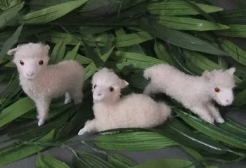 Комплект от 3 теми, красиви играчки за моделиране на овце, мини-модели на овце от полиетилен и кожа подарък от около 9,5-12 см125