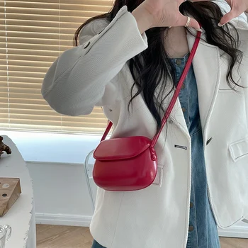 Корейската Реколта Червена Седельная Чанта през Рамо за Жени, Летни Универсален Мини Чанта през Рамо, Скъпа Лесна Чанта за мобилен Телефон