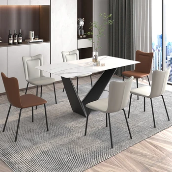 Роки маса за хранене и стол, комбинация от италиански светлина екстравагантност креативен дизайнер модерен лесен домакински маса за хранене