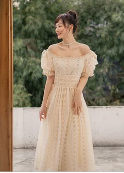 Френското придворное винтажное дантелено рокля в стил лолита 