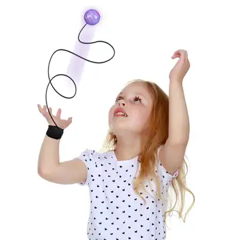 топка за китката от 4 теми, led топката със светкавица и бънджи кабел, играчка-гривна за игри на закрито и открито, лесен и забавен led подарък за деца